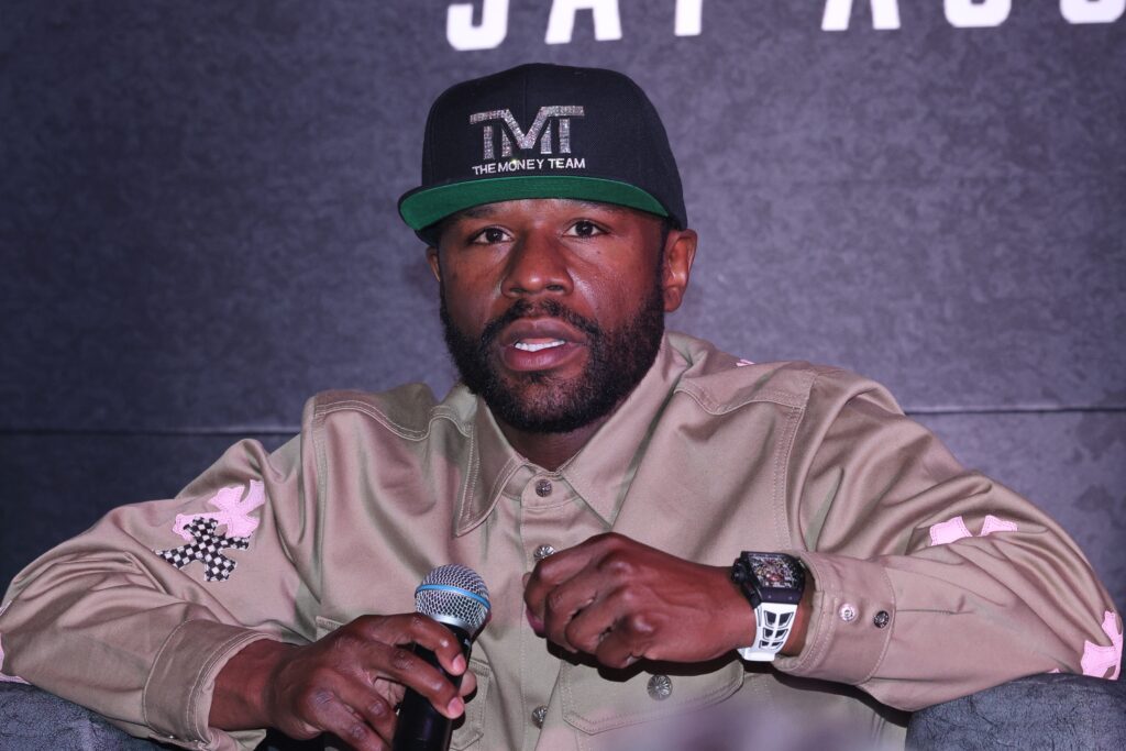 Mayweather’s Grandson Begins His Boxing Journey